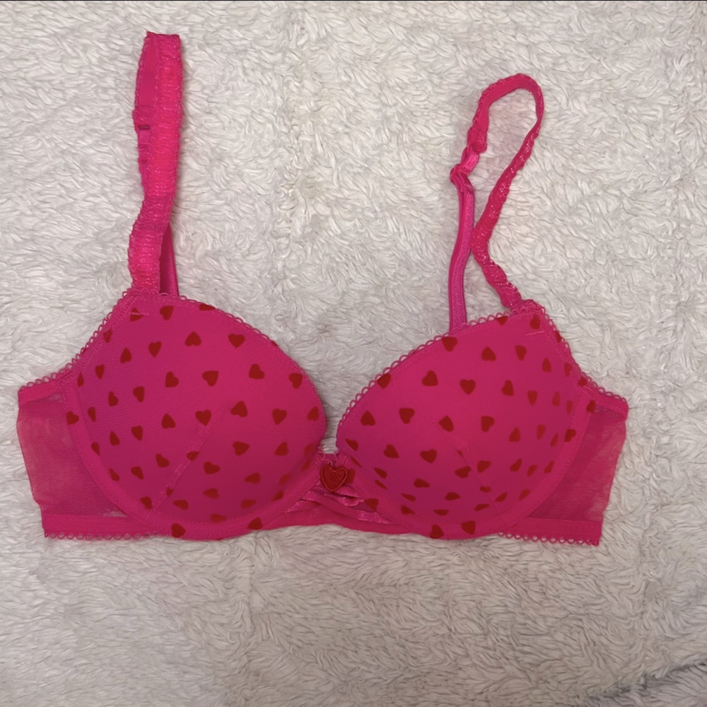 Tease Victoria’s Secret Hot Pink with Red Hearts Bra 32C